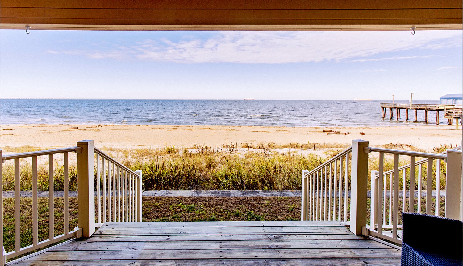 Villa Beachfront View of the Chesapeake Bay